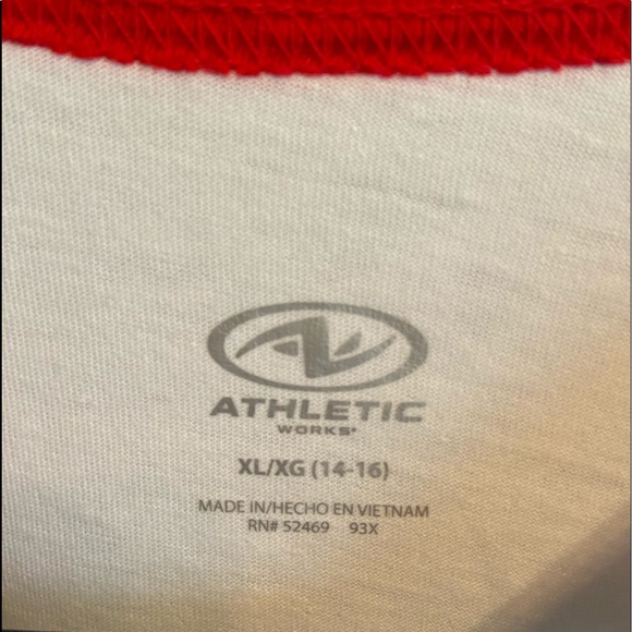 Quarter Sleeve/ T-Shirt - Picture 3 of 4